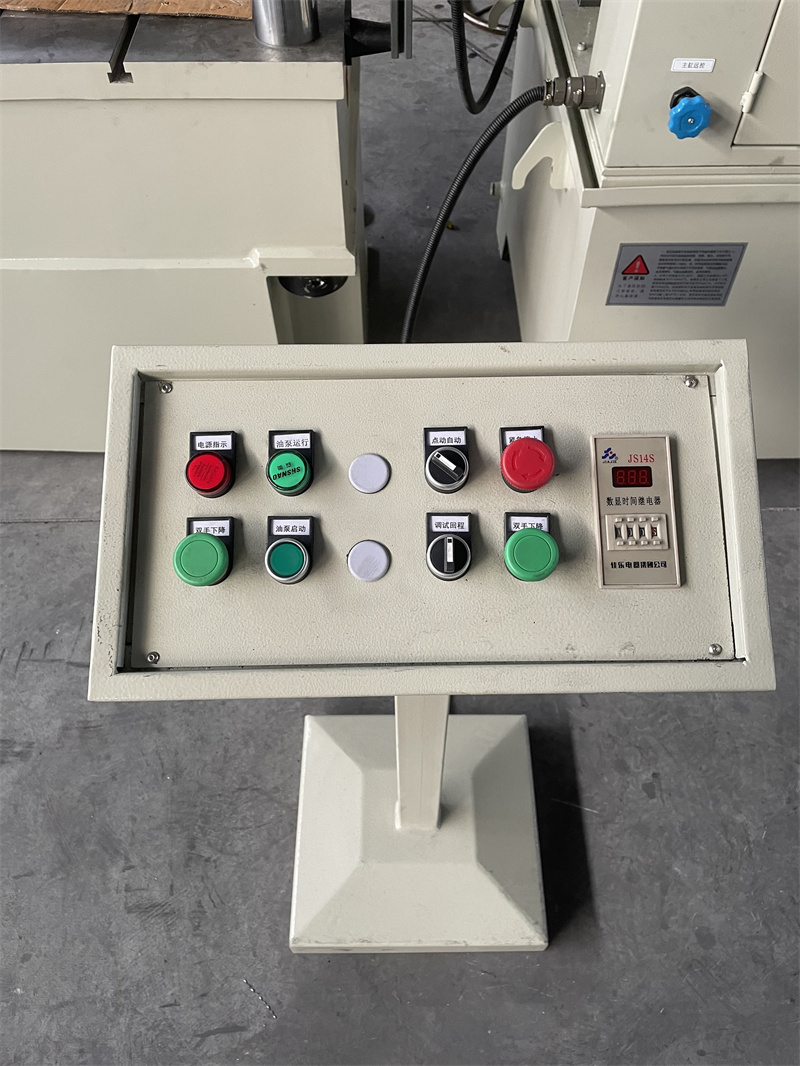 100T金屬拉伸成型壓力機(jī) 100噸三梁四柱油壓機(jī) 液壓機(jī)廠家定制