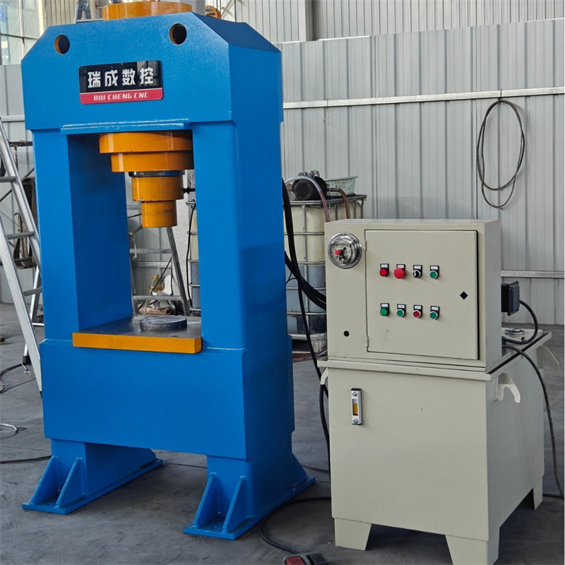 200噸龍門(mén)液壓機(jī)(龍門(mén)架液壓機(jī))